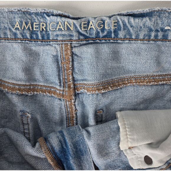 American Eagle Ladies' Low-Rise Denim Baggy Skater Shorts sz 14 Destroyed Grunge - Picture 5 of 6